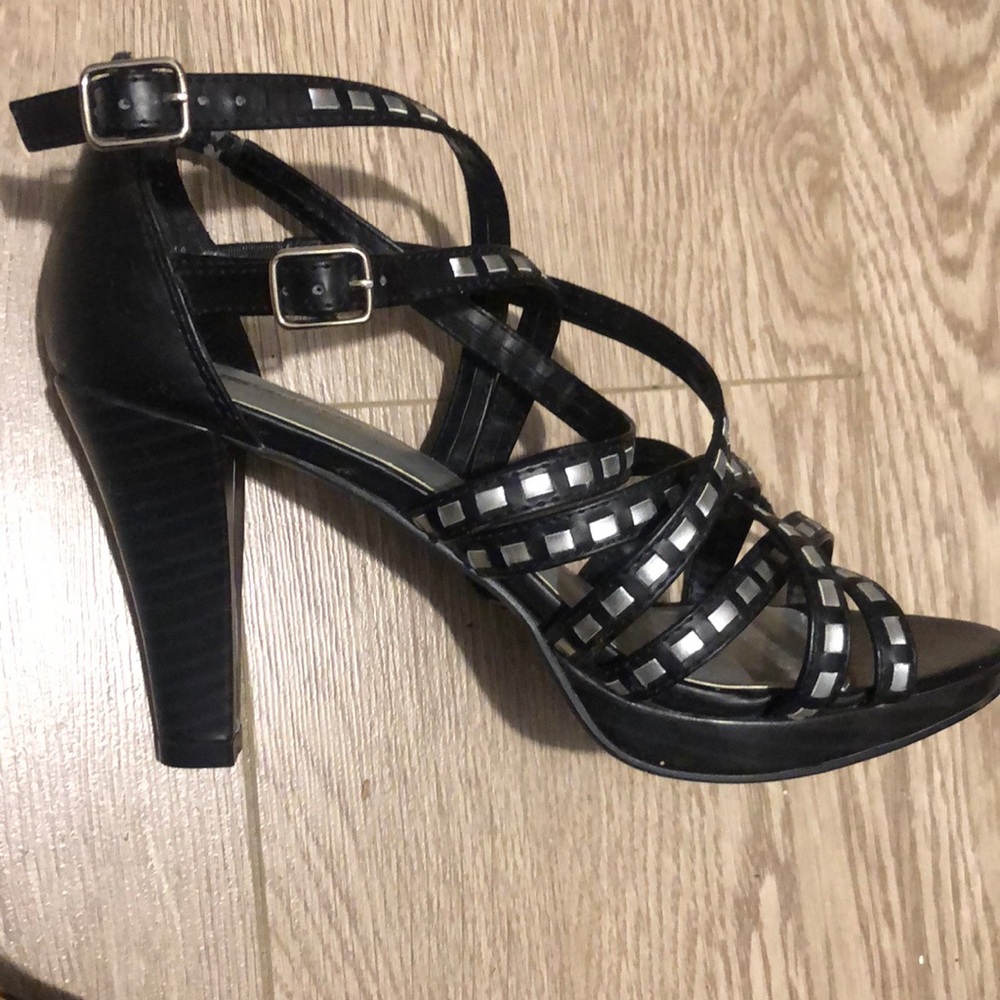 Shoe Bundle - Picture 4 of 5